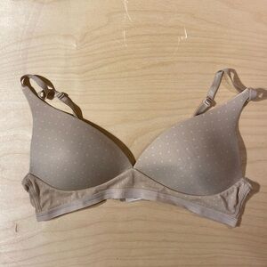 Ellen Tracy Bra 36B (HX)